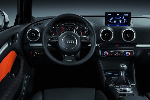 FOTO Audi lanseaza o BESTIE sportiva cu 276 de cai! S3, prima aparitie la Salonul Auto de la Paris!_14