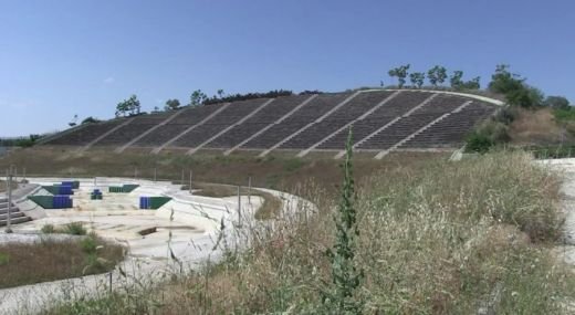 FOTO SOCANT! Si-au batut joc de sute de milioane de euro! Imaginile care te fac sa te gandesti ce LUX e in Romania! Citeste povestea incredibila:_14