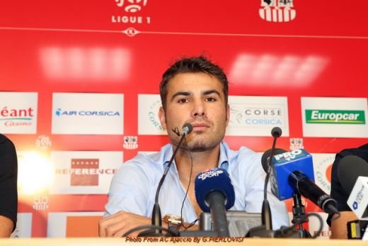 FOTO Mutu face INCONJURUL lumii dupa anuntul ASTA! Cu cine a pozat prima data pe stadionul lui Ajaccio!_9