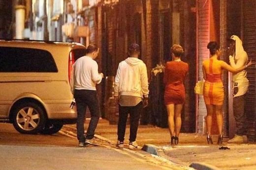 FOTO Balotelli e N'DOYE din Anglia! Hattrick de FEMEI in club! Imaginea care o sa-l enerveze la CULME pe Mancini:_2