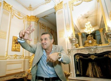 Steaua mai face doua transferuri! Vreau sa vina DOI, sa fiu acoperit si aici! Omul la care Reghe nici nu visa :)