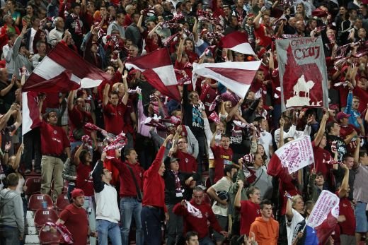 PREMIERA! CFR poate fi prima echipa care iese din grupele CL! United, Braga si Galata vin la Cluj! Cate puncte fac campionii?