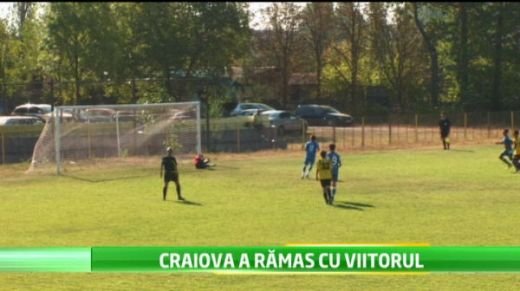 Ianis invata de la tatal sau: "Am incercat sa iau de la el niste scheme, pozitii in teren" Un super gol reusit de Ianis Hagi: