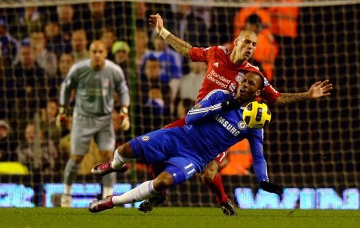 Atac STELAR la Liverpool! Drogba e chemat sa faca istorie langa Suarez! Ce fost Balon de Aur poate ajunge pe Anfield: