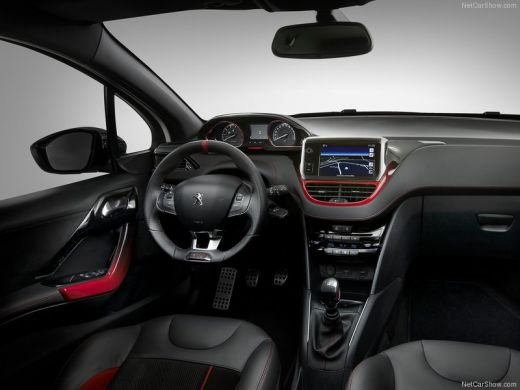 FOTO Mini-TURBO! Un nou GTI de la Peugeot! Vezi aici cum arata masinuta TURBATA a francezilor:_30