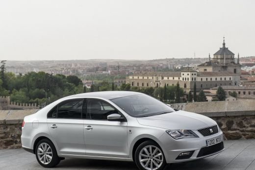 FOTO si VIDEO O noua lansare! Vezi cum va arata Seat Toledo din 2013! Schimbare RADICALA!_8