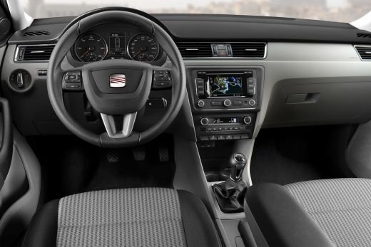 FOTO si VIDEO O noua lansare! Vezi cum va arata Seat Toledo din 2013! Schimbare RADICALA!_11
