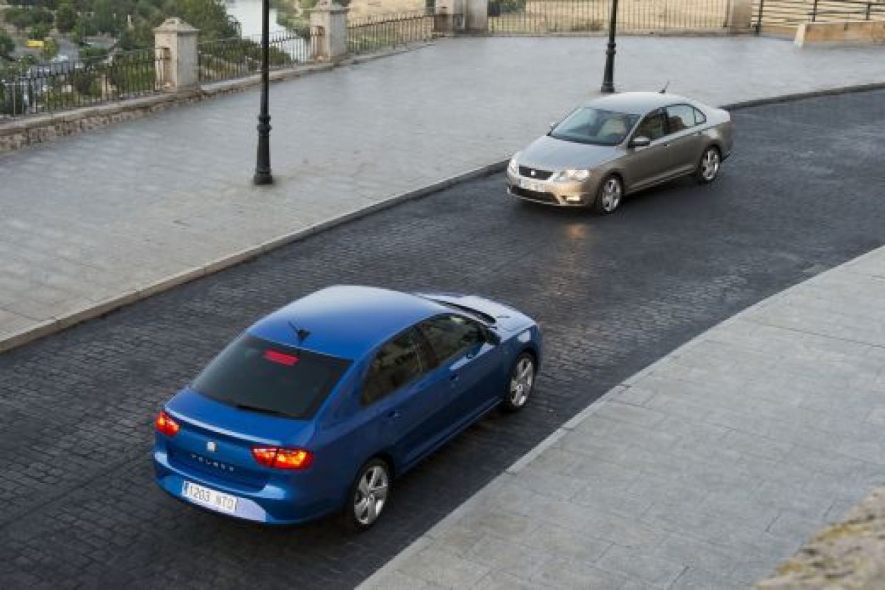 FOTO si VIDEO O noua lansare! Vezi cum va arata Seat Toledo din 2013! Schimbare RADICALA!_19