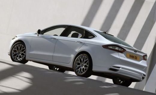 FOTO Cel mai mare ATAC la BMW, Audi si Mercedes! Ford a lansat noul Mondeo cu fata de Aston Martin! Ce surpriza au pregatit americanii: