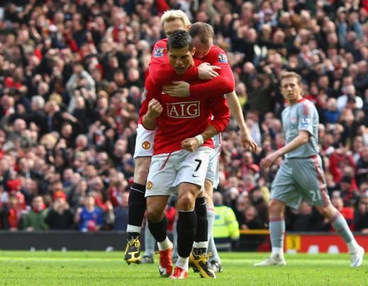 DEZVALUIRILE despre Ronaldo pe care nu le stiai pana acum! Un fost coleg de la Man United il face de ras! CIUDATENIA pe care o facea mereu in vestiar: