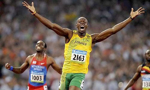 Bolt! Bolt! Bolt! Ultima victorie de SENZATIE a uriasului INVINCIBIL! Si-a spulberat adversarii cu un final magic! VIDEO