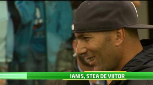 VIDEO! Eu am fost ca Messi, el e ca Zidane! Hagi e sigur ca fiul sau va fi un IDOL in Romania! Ce mesaj i-a transmis marelui Zidane: