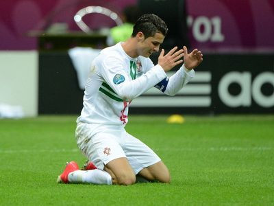 Ronaldo, TRADAT de cel mai bun prieten al sau! Messi e cel mai bun din lume! Declaratia unui SUPER STAR englez ii adanceste depresia lui Cristiano: