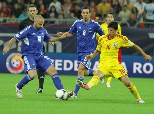 A fost huiduit de tot stadionul, Gigi ii explica prestatia: Asa nu joaca nimic! Remarca surprinzatoare a lui Becali: Nici Rusescu nu e mare scula