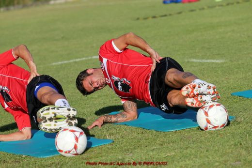Mutu e ZEU la Ajaccio! E incredibil ce a adus pentru echipa asta! Un jucator URIAS! Ce spun colegii despre el