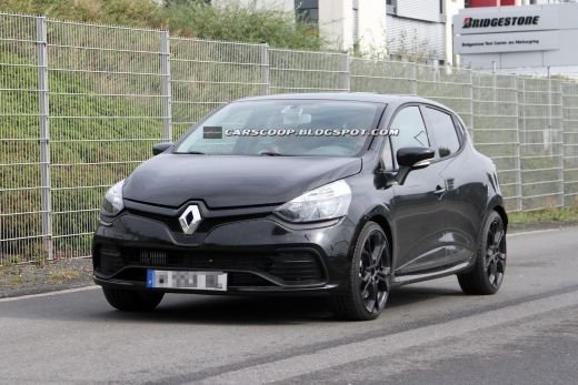 FOTO SPION! Vezi cum arata noul Renault Clio, fara DEGHIZARE la teste! Se bate cu 208 si Polo! Cum ti se pare?_2