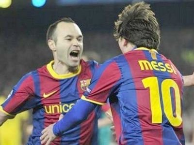 Si zeii au idoli! Iniesta recunoaste: Iubeam sa-i vad cum joaca, de la ei am invatat fotbal! Cine l-a invatat fotbal pe mijlocasul de 100.000.000: