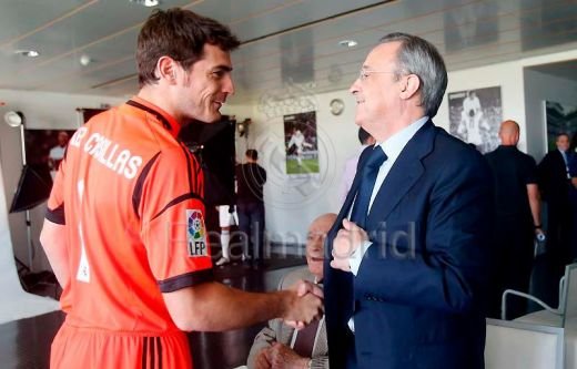 Ziua care i-a redat zambetul lui Cristiano Ronaldo! Gestul emotionant pe care l-a facut in fata unui jucator STELAR! FOTO SENZATIONAL din vestiarul Realului_2