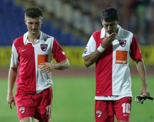 Unde e atacul? Veteranii intra sa SALVEZE echipa! Statistica ii face de rusine pe tinerii de la Dinamo: