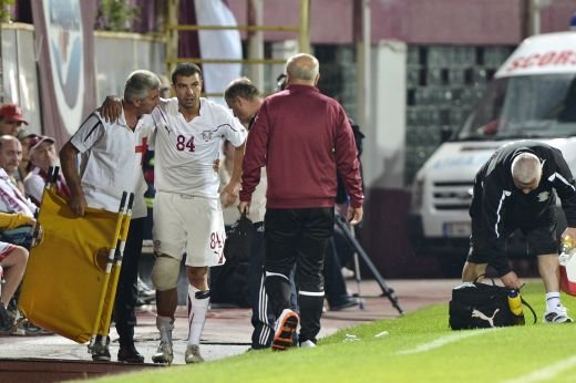 Lovitura GREA pentru Rapid! Un titular a aflat astazi verdictul medicilor dupa accidentarea din meciul cu Gloria! Rateaza TOT sezonul