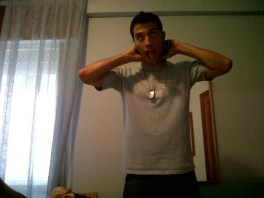 SOSIA lui Cristiano Ronaldo profita din plin de succesul jucatorului de la Real: Se umple de bani fara sa faca nimic! FOTO_4