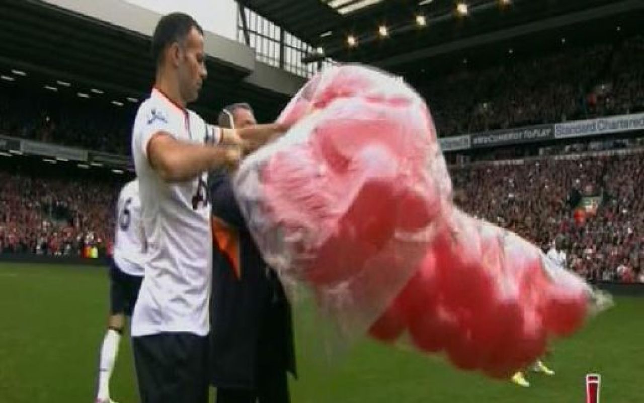 Liverpool 1-2 Manchester United! Anflied a explodat: