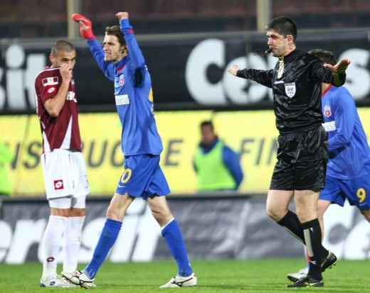 LIVE BLOG, DERBY NATIONAL! IMPOSIBIL! GOL la ULTIMA FAZA! National Arena a explodat! Stelistii au INJURAT Rapidul in peluza!_8
