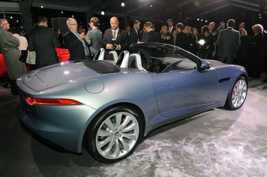 LIVE BLOG: A inceput Campionatul Mondial al masinilor! Cea mai tare aparitie! Peugeot a lansat OFICIAL conceptul Onyx! Toate lansarile de la Paris:_12