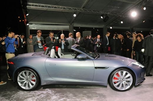LIVE BLOG: A inceput Campionatul Mondial al masinilor! Cea mai tare aparitie! Peugeot a lansat OFICIAL conceptul Onyx! Toate lansarile de la Paris:_14
