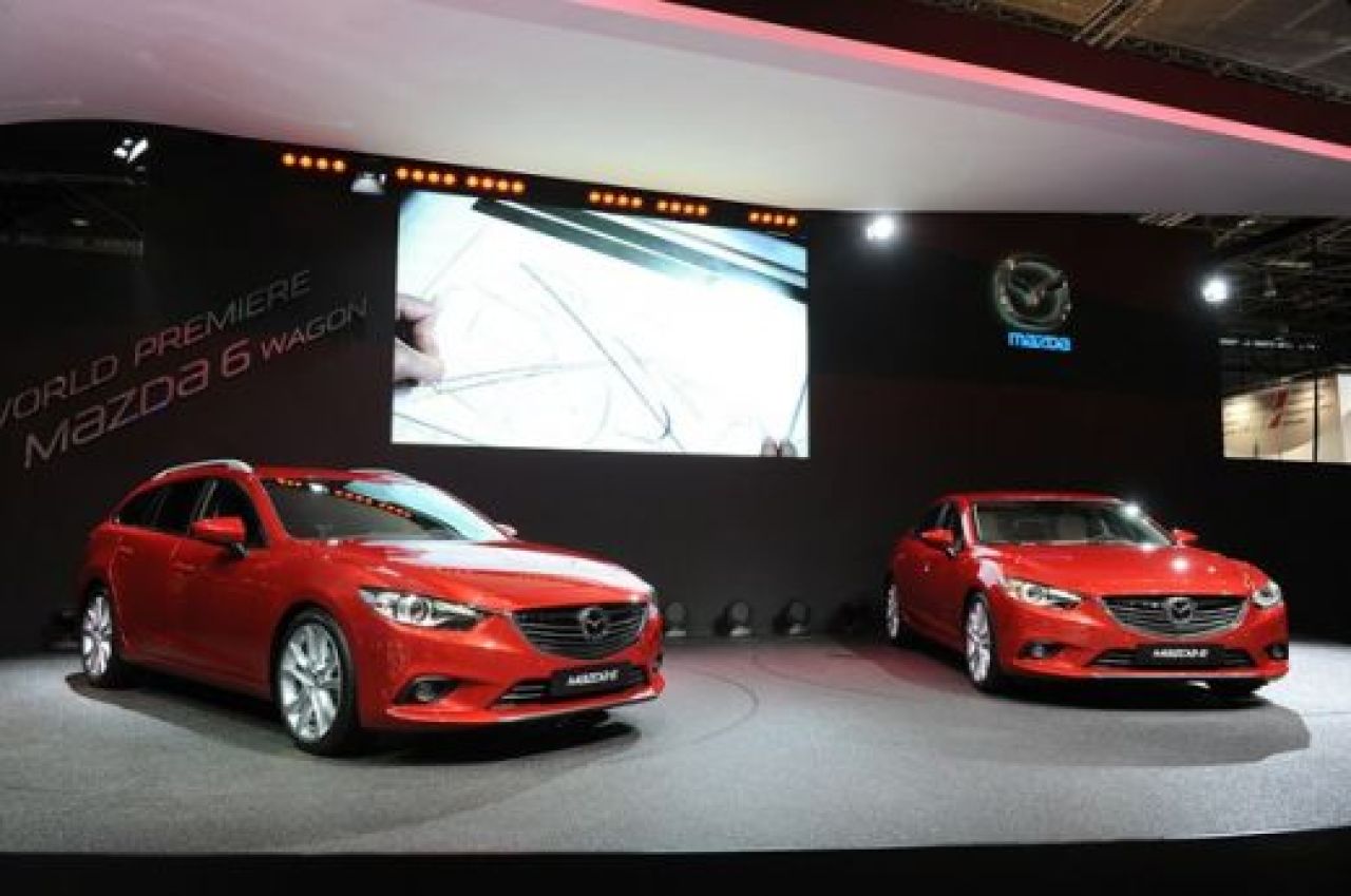 LIVE BLOG: A inceput Campionatul Mondial al masinilor! Cea mai tare aparitie! Peugeot a lansat OFICIAL conceptul Onyx! Toate lansarile de la Paris:_30