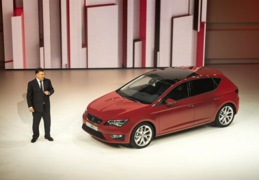 FOTO PREMIERA la Salonul Auto de la Paris! Seat si-a lansat noul LOGO odata cu super modelul LEON 3! Vezi aici cum arata_6