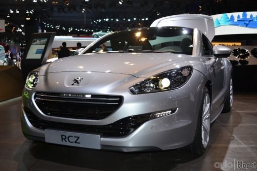 LIVE BLOG: A inceput Campionatul Mondial al masinilor! Cea mai tare aparitie! Peugeot a lansat OFICIAL conceptul Onyx! Toate lansarile de la Paris:_58