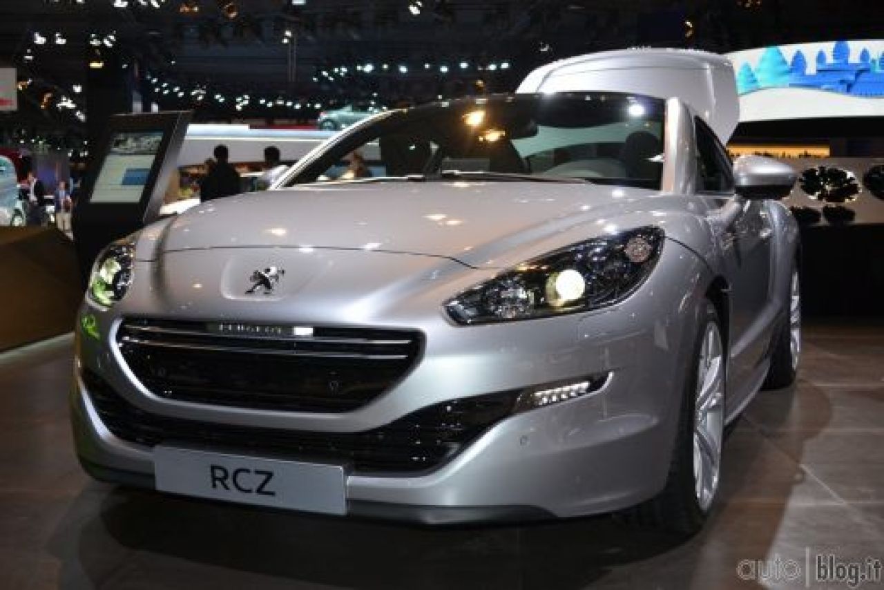 LIVE BLOG: A inceput Campionatul Mondial al masinilor! Cea mai tare aparitie! Peugeot a lansat OFICIAL conceptul Onyx! Toate lansarile de la Paris:_58