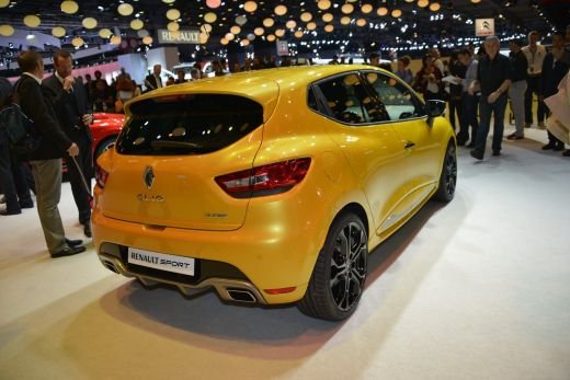 LIVE BLOG: A inceput Campionatul Mondial al masinilor! Cea mai tare aparitie! Peugeot a lansat OFICIAL conceptul Onyx! Toate lansarile de la Paris:_86