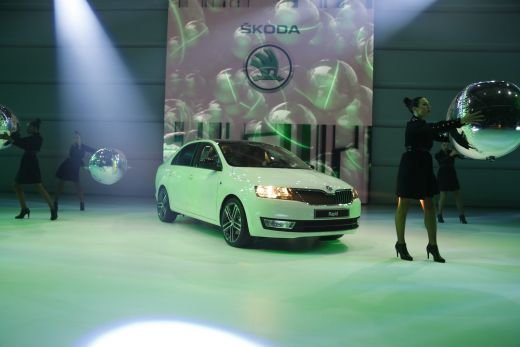 LIVE BLOG: A inceput Campionatul Mondial al masinilor! Cea mai tare aparitie! Peugeot a lansat OFICIAL conceptul Onyx! Toate lansarile de la Paris:_91