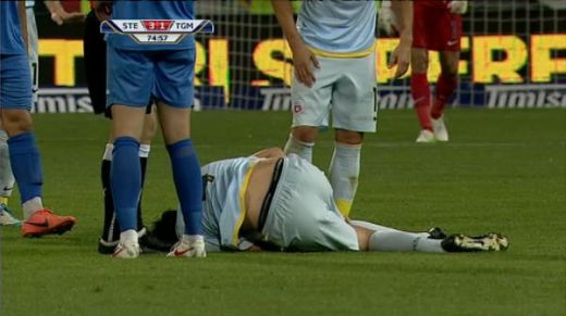 PANICA la Steaua! MM si Reghe si-au pus mainile in cap! Cel mai rau lucru care i se putea intampla Stelei! Cum au ajuns cu 2 oameni in inferioritate: VIDEO