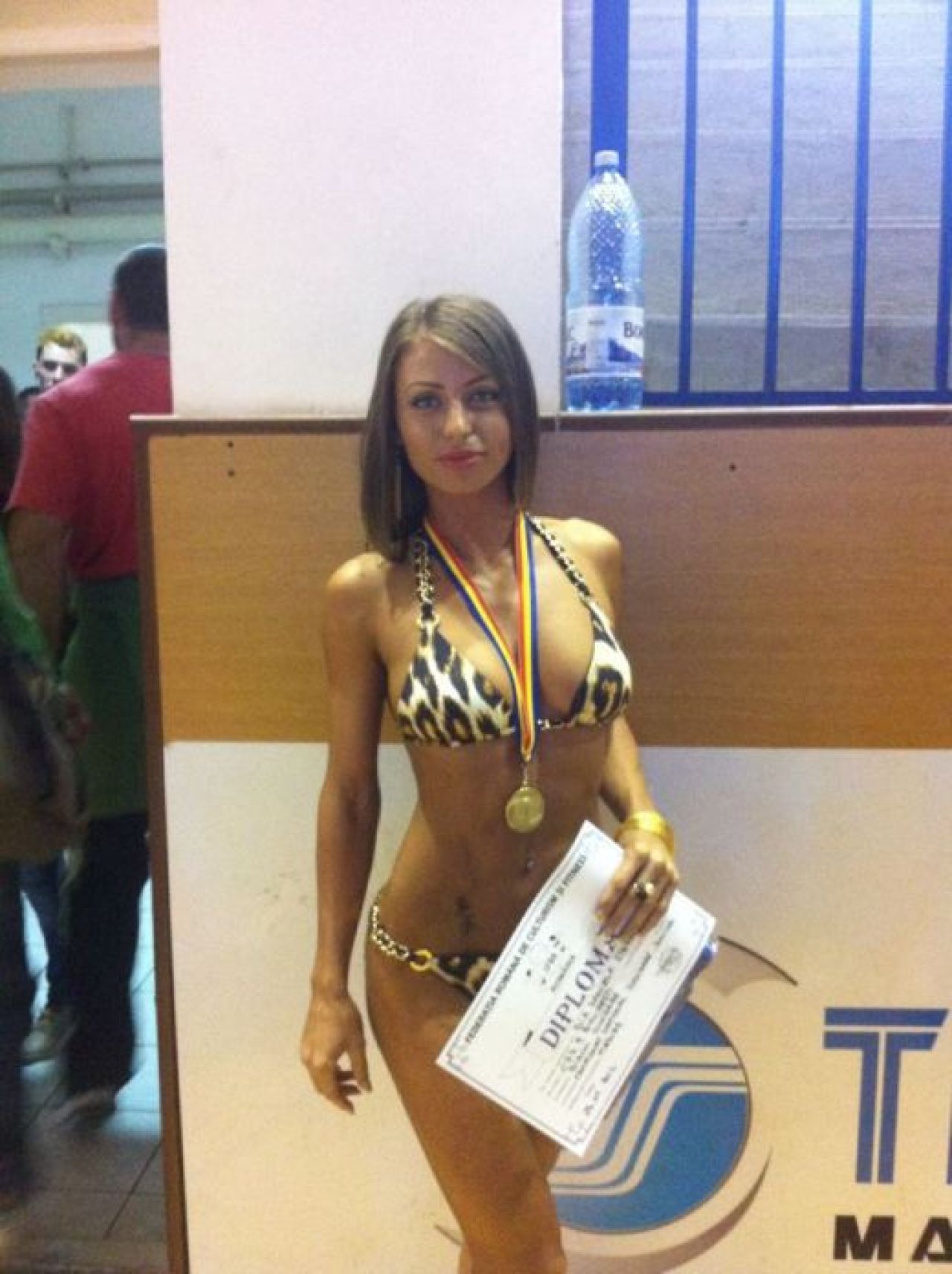 O fosta atleta din Romania merge la Mondialele de fitness: