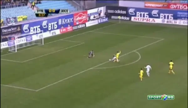 VIDEO: Dinamo intra IAR in CRIZA dupa DEZASTRUL cu Anji! Petrescu a facut SHOW pe banca! Dinamo 0-2 Anji