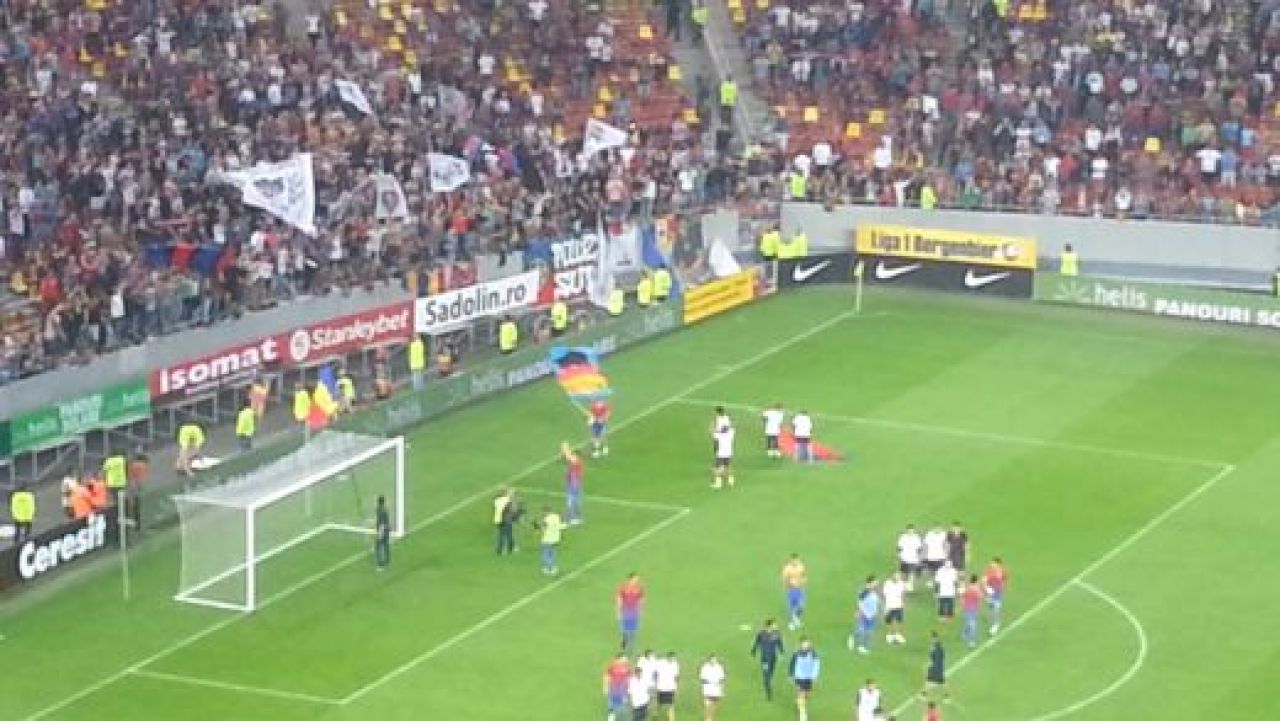 LIVE BLOG Stelisti versus restul lumii | Momentul care l-a scos din minti pe Reghe! Un stelist a jucat accidentat pana la finalul meciului:_19