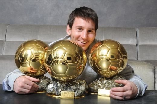 Daca se intampla asta, Messi devine OFICIAL cel mai bun din istorie! Vestea SOCANTA pentru Cristiano Ronaldo! Ramane fara un nou trofeu: