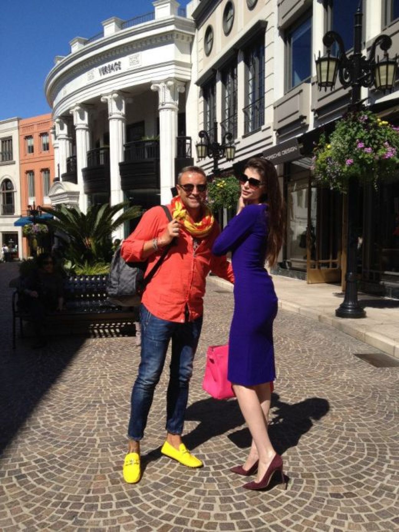 SUPER FOTO Monica Gabor a ajuns in vestiarul lui LA Lakers! L-a adus pe Botezatu in RAI!