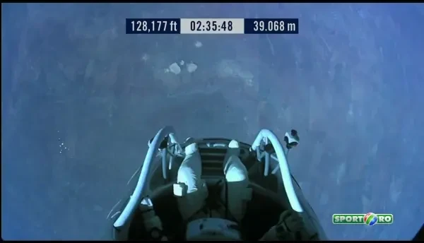 Moment ISTORIC pentru omenire! Austriacul Felix a atins viteza sunetului in cadere libera! Vezi momentul FABULOS al sariturii! VIDEO