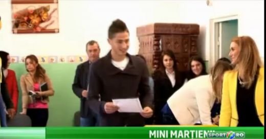 Rednic i-a dus pe jucatorii Petrolului la GRADINITA! Copiii de azi sunt suporterii de maine: Se vede, sunt crescuti lupi de mici