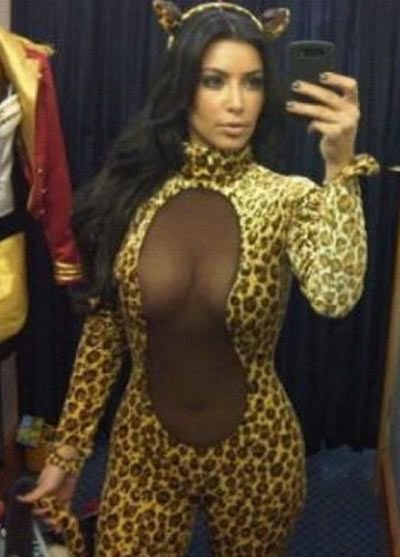 Pozele astea NU trebuia sa le vada nimeni! Vedetele mondiale care s-au facut de ras! Cum au cazut in penibil Rihanna, Lady Gaga si Kim Kardashian:_5