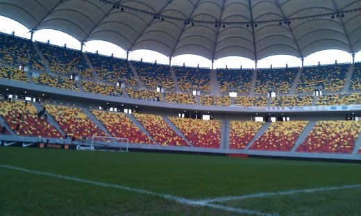 LIVE BLOG Derby fara TITLU! Dinamovisti, care e profesia voastra? AU! AU! AU! FOTO EXCLUSIV Coregrafia gresita a dinamovistilor: