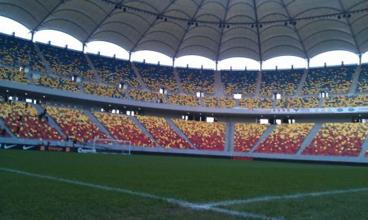 LIVE BLOG Derby fara TITLU! Dinamovisti, care e profesia voastra? AU! AU! AU! FOTO EXCLUSIV Coregrafia gresita a dinamovistilor:_1