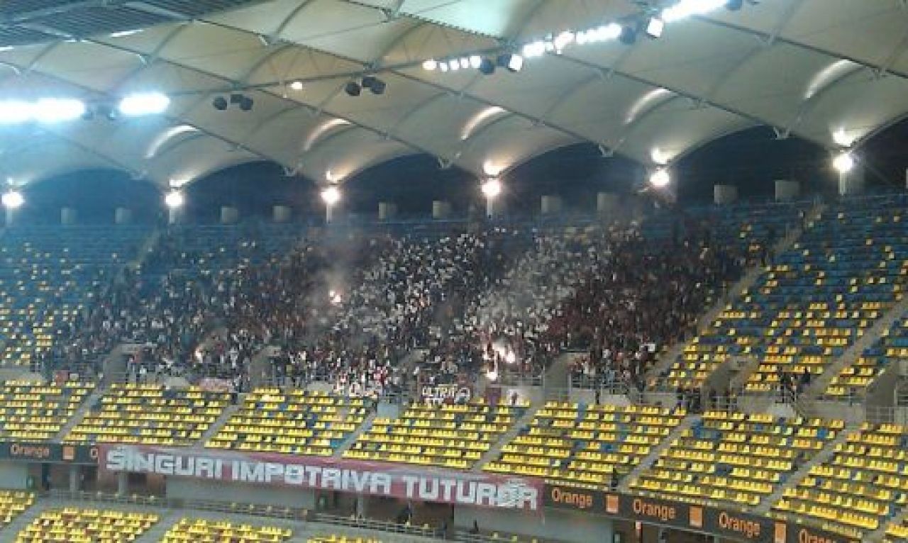 LIVE BLOG Derby fara TITLU! Dinamovisti, care e profesia voastra? AU! AU! AU! FOTO EXCLUSIV Coregrafia gresita a dinamovistilor:_7