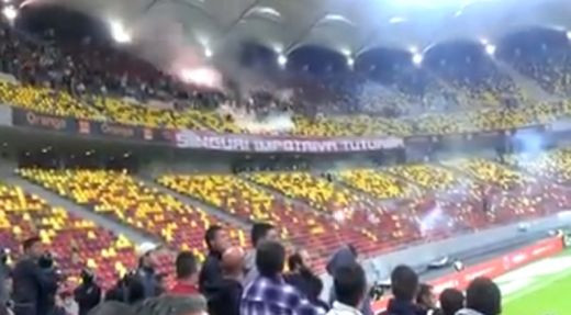 Rapidistii au explodat National Arena: Au avut ajutor din teren pentru haosul asta! Fanii au crezut ca a inceput razboiul: IMAGINI INCREDIBILE