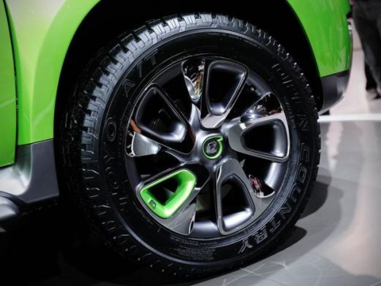 FOTO Un nou Duster face RAVAGII in Brazilia! Cum arata DCross, conceptul SALBATIC de la Renault:_1