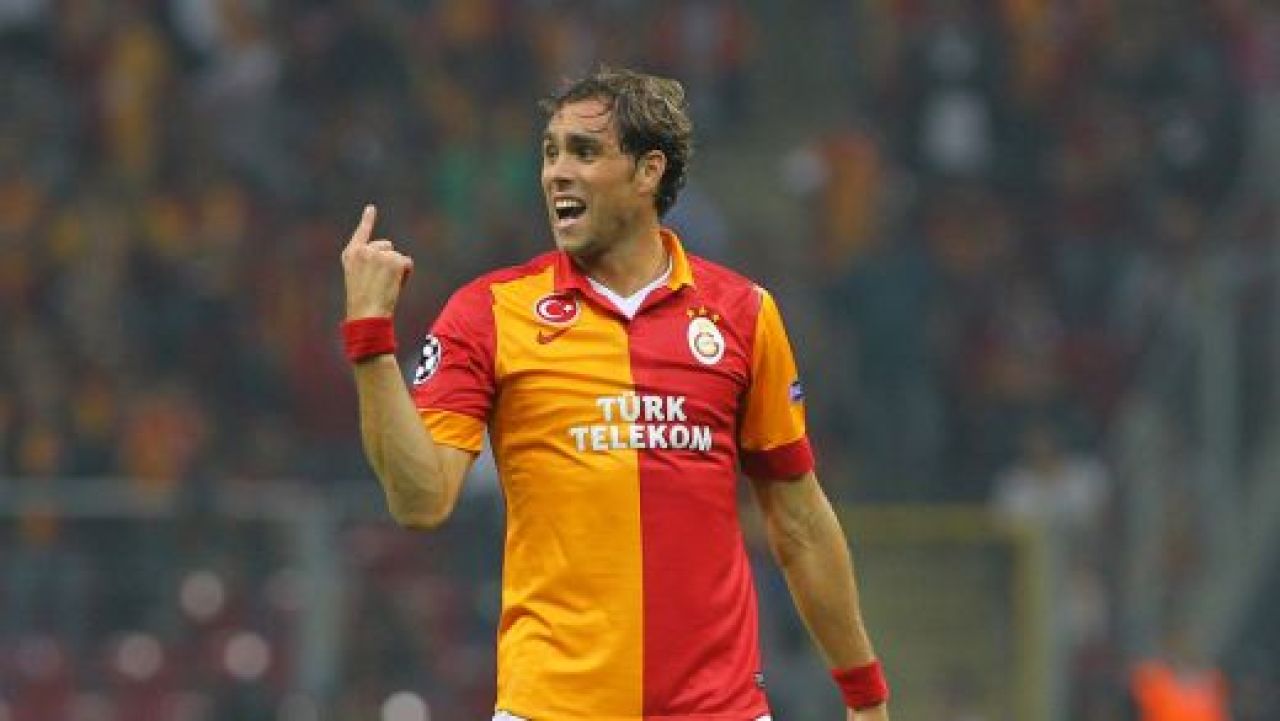 NOROC chior! Galatasaray 1 - 1 CFR in baltile din Istanbul! CFR scoate un punct de AUR, in 10 oameni! Felgueiras a aparat un penalty! _3